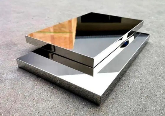 Guter Preis Spiegel-Aluminiumbienenwaben-Platten-0.4-1.0mm solider Beweis im Freien Online